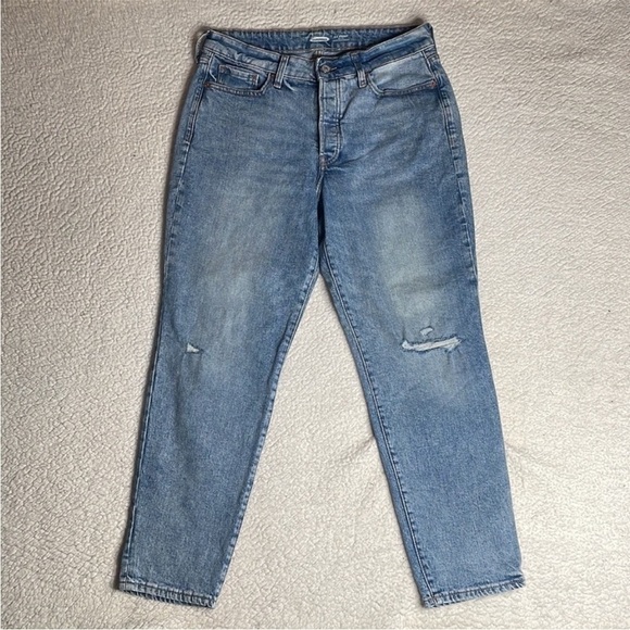 Old Navy O. G Straight High Rise Button Fly 
Size 10 - Picture 7 of 9